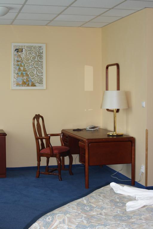 Parkhotel Sokolov Bagian luar foto